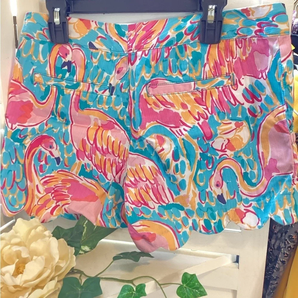 LILLY PULITZER BUTTERCUP FLAMINGO SHORTS SIZE 0 (WAIST MEASURES 30